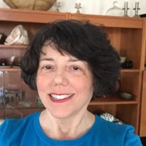 Meet your Posher, Deborah